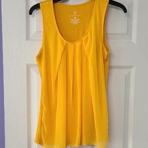 New York & Company Gold Pleated Sleeveless Tank Top